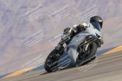 media/Oct-01-2023-SoCal Trackdays (Sun) [[4c570cc352]]/Turn 9 Set 2 (10am)/